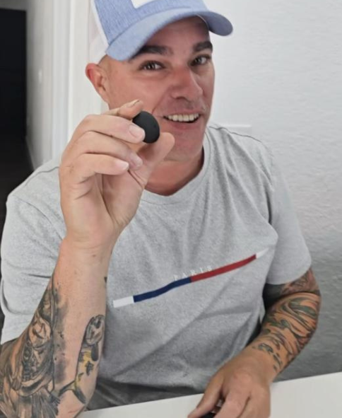 Alt Image